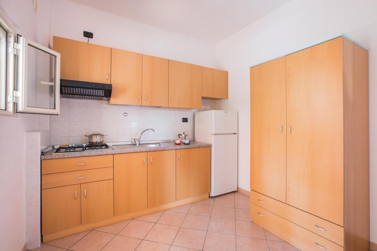 One Love Apartments Lupetto Ngoại thất bức ảnh
